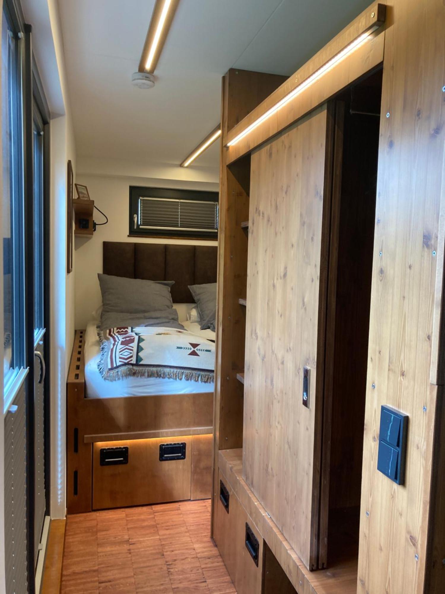 Tiny House Im Seecontainer Mit Parkplatz, Glasfaser, Netflix, Veranda Und Gehobener Ausstattung كوبورغ المظهر الخارجي الصورة